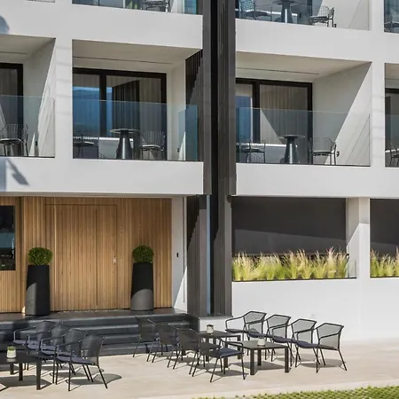 Canale & Отель Аргостолион