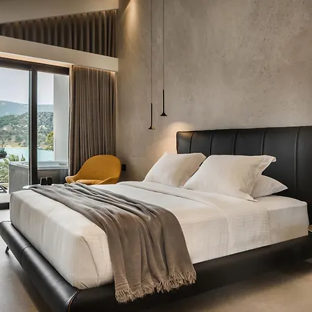 Canale & 4* Argostolion