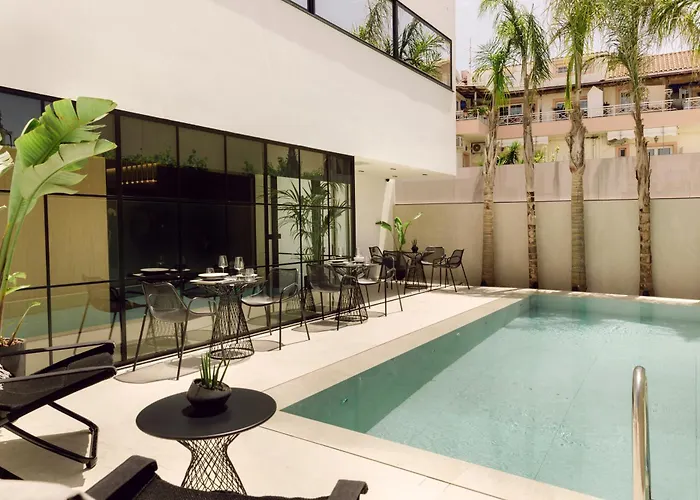 Canale & Otel Argostolion